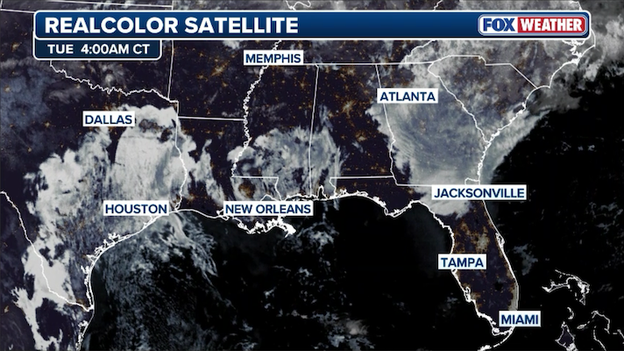 Southern skywatchers left under a blanket of clouds