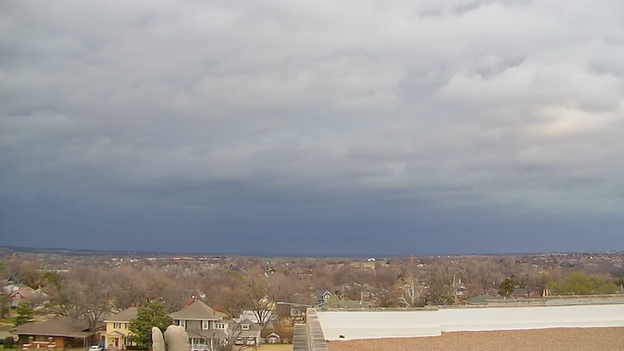 Guthrie, Oklahoma camera captures ominous horizon as severe weather threat looms