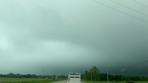 Meteorologist Haley Meier tracks explosive supercell near Ada in the FOX Weather BEAST