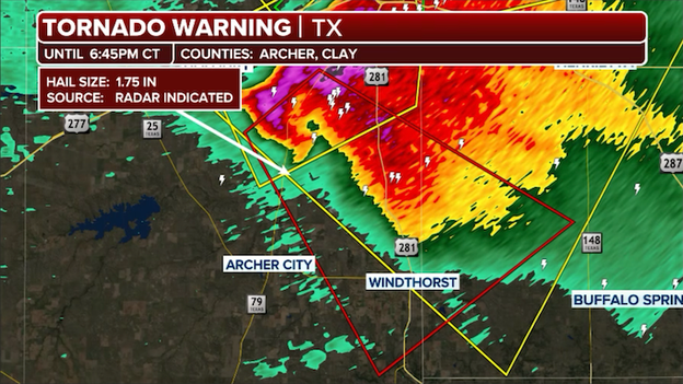 First Tornado Warning of the evening issued for North Texas