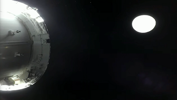 Moon looms large for Artemis II crew during high-speed approach