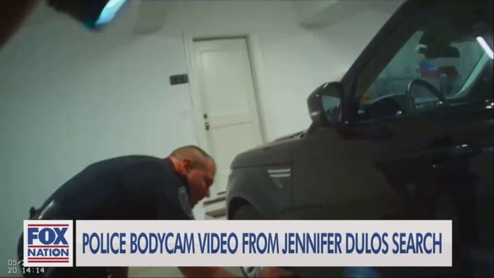 Connecticut police observe Jennifer Dulos' vehicle with possible blood splatter