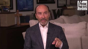 Lee Greenwood explains why his song 'God Bless the USA' inspires patriotism through generations