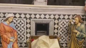 Pope adapts Christmas plans after Cardinals contract coronavirus