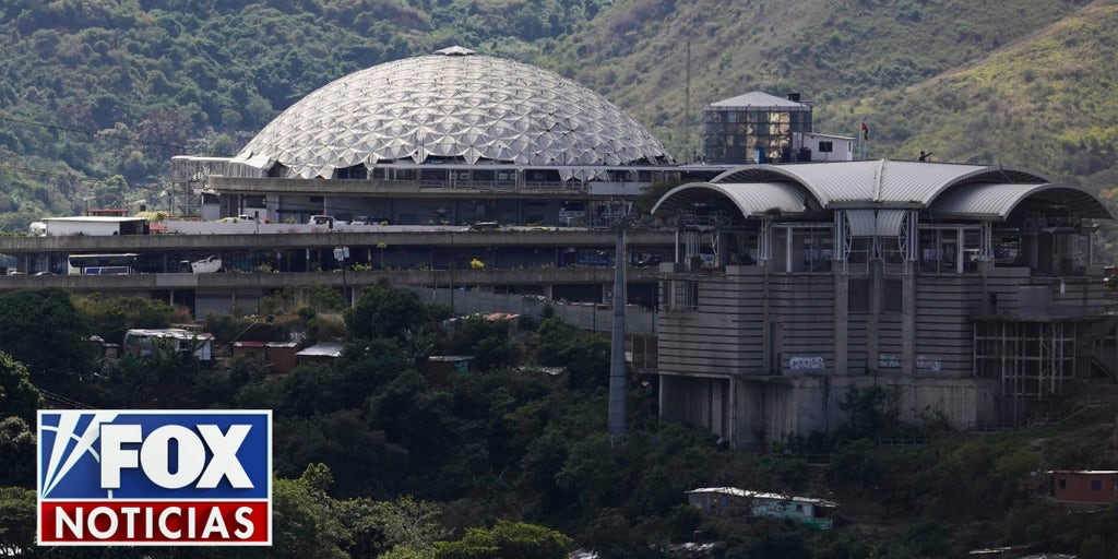 Liberan algunos prisioneros políticos