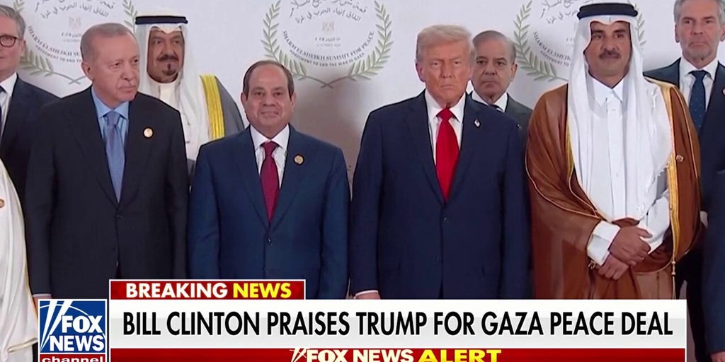 Bill Clinton gives Trump, other leaders 'GREAT CREDIT' for Middle East peace deal