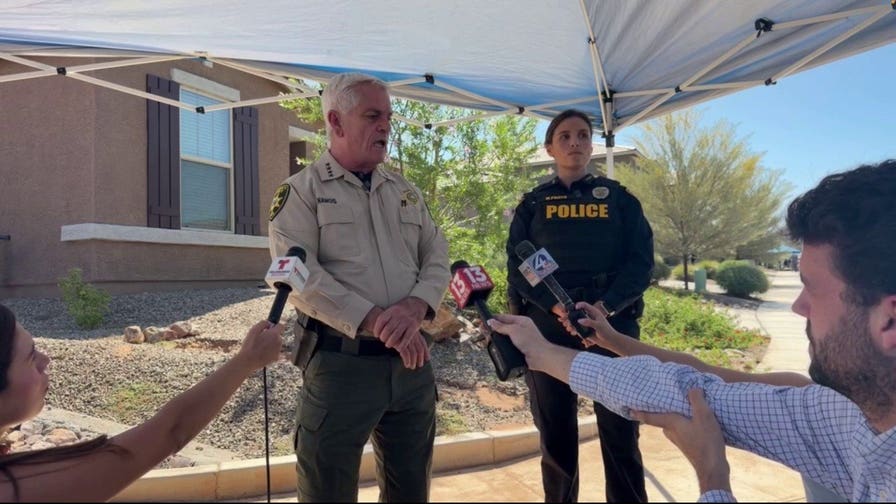 Two shot outside Tucson are both members of local law enforcement: authorities