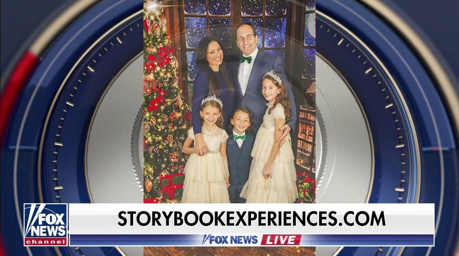 Julie Banderas shares Christmas photos