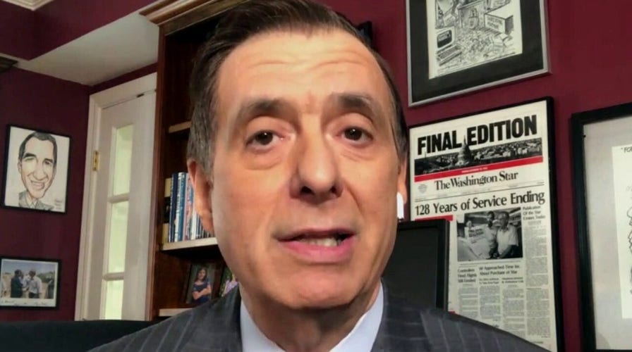Howard Kurtz 'disappointed' in Couric and others for call to 'deprogram' Trump backers