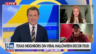 Texas neighbors go viral for hilarious Halloween decoration war - Fox News