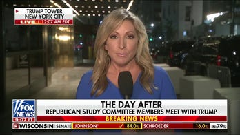 Trump returns to Trump Tower after meeting with Republicans following FBI raid