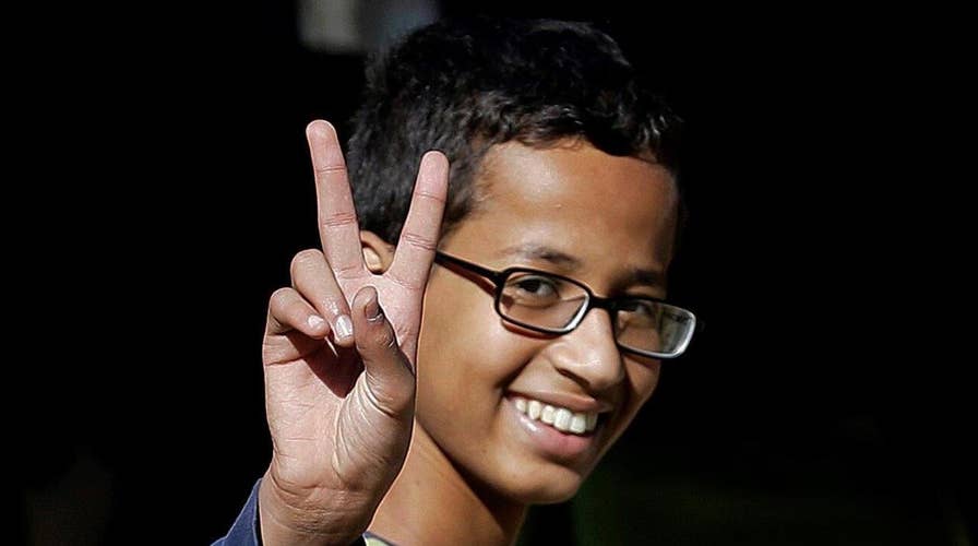 'Clock boy' demanding millions from school district