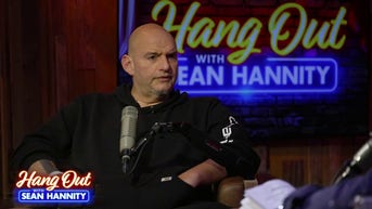 John Fetterman reveals his ‘heart stopped’ during near-fatal 2022 stroke - Fox News