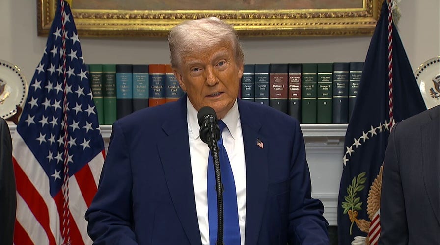 Trump signs executive order for 'most favored nations' drug pricing