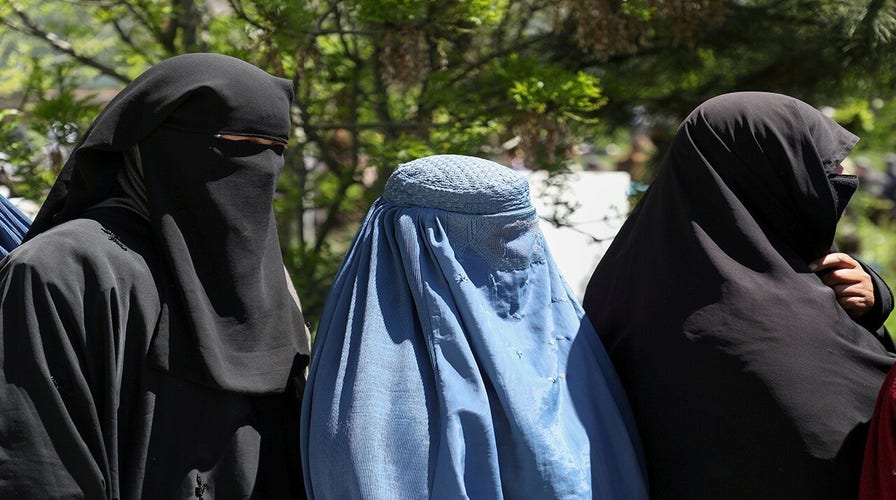 Return of Taliban 'catastrophic for women: Lynsey Addario