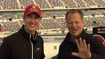 Logano wins qualifying race for Daytona 500
