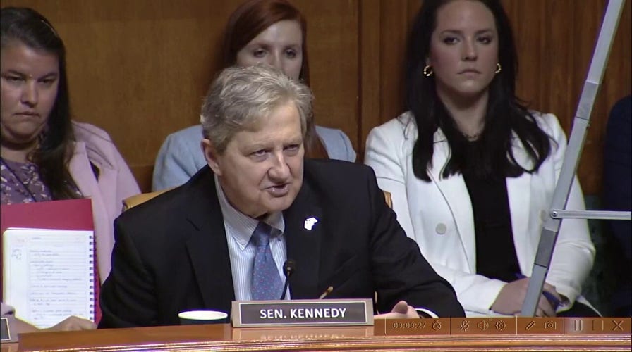 Kennedy stumps Biden official on $50 trillion price tag to fight climate change: 'You don't know, do you?'