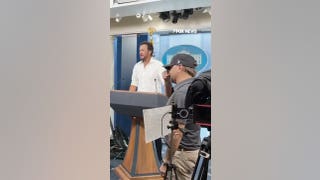 Luke Bryan, Jason Aldean take over White House briefing room