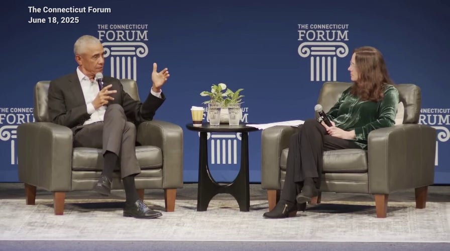 Barack Obama calls for 'regulatory constraints' on social media, experimenting with 'new forms' of journalism 