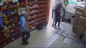 NYPD searching for shoplifting suspect who assaulted 69-year-old bodega worker