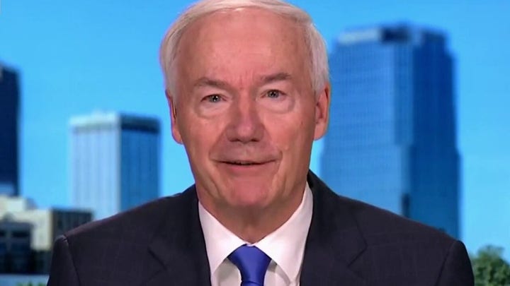 Biden doesn't have a message that sells: Arkansas gov.
