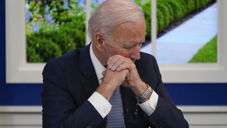 Clay Travis: Biden led his campaign on COVID, but things have gotten worse since 2020