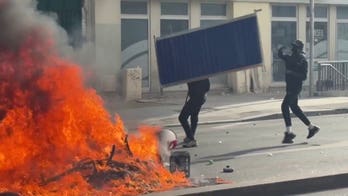 Riot police confront student mobs in France