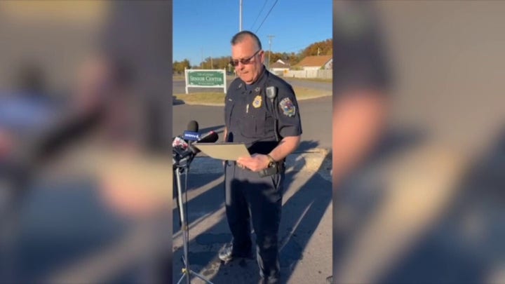 Tennessee police searching for suspect who shot 2 officers