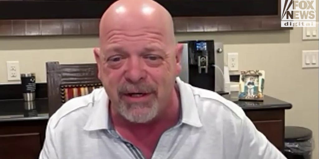 'Pawn Stars' boss Rick Harrison reveals what's really keeping Vegas alive