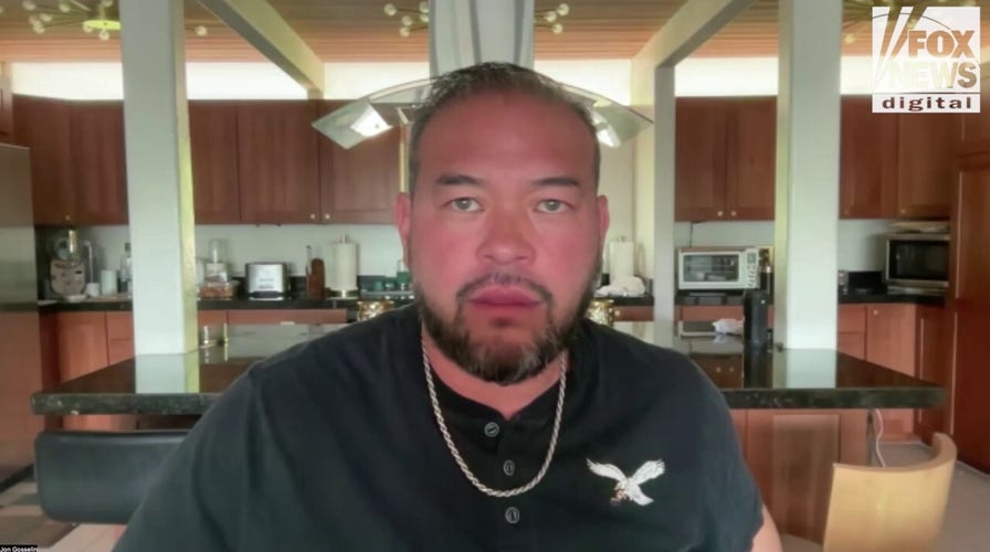 Jon Gosselin recalls terrifying infinitesimal helium coughed up 'blood clot' during aesculapian crisis
