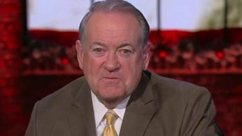 There aren't any 'hard-hitting' journalists asking Joe Biden tough questions: Huckabee