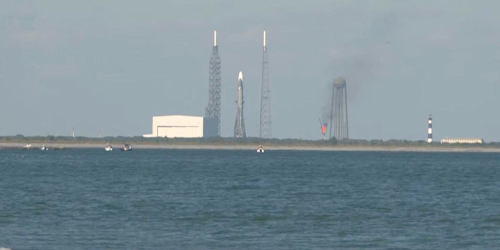 WATCH LIVE: Blue Origin launches New Glenn rocket to Mars after delays