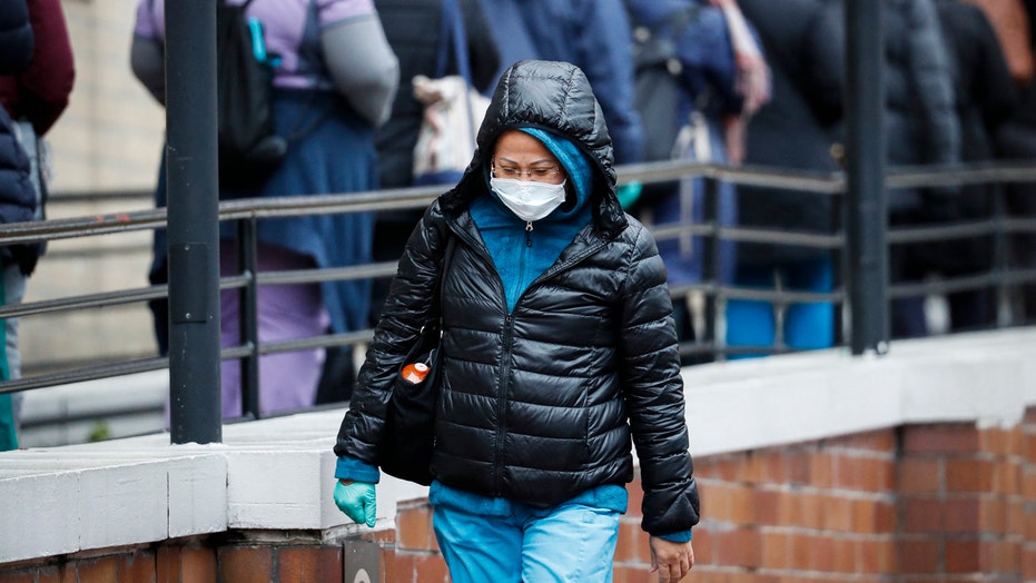 Washington nursing home residents lift spirits during coronavirus