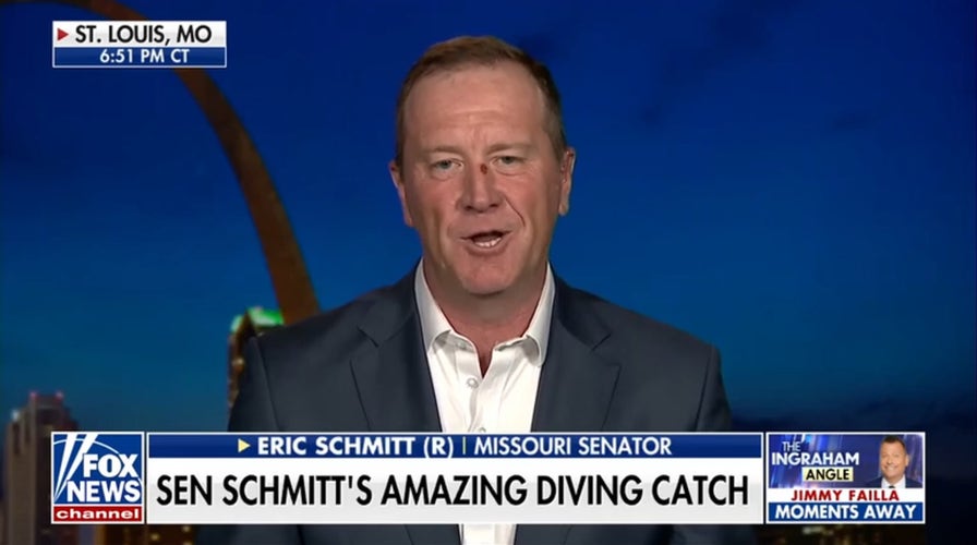 Sen Eric Schmitt details diving catch that left him bloodied