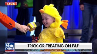 'Fox & Friends' hosts annual Halloween costume parade