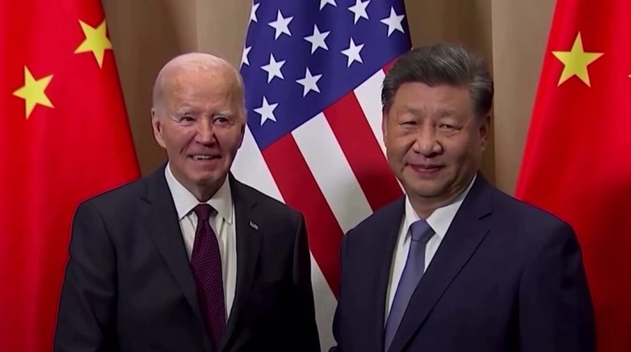 El presidente Biden y el presidente China Xi Jinping se reúnen en la Cumbre de la APEC en Perú