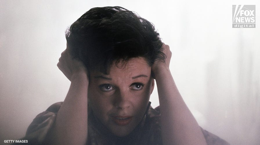 Judy Garland struggled with insecurities in classic musical: book