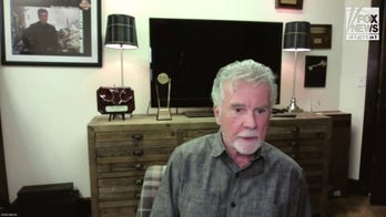 'America's Most Wanted' host John Walsh looks into Chicago murder of Fox analyst's brother