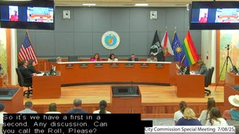 Florida officials vote to reinstate agreement with ICE