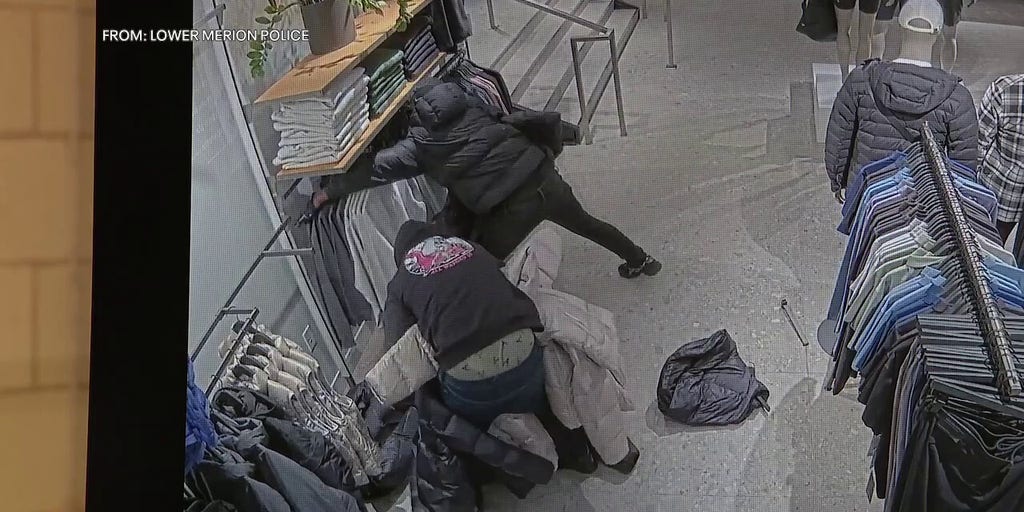 Sledgehammer-wielding suspects tear through Lululemon store in brazen smash-and-grab