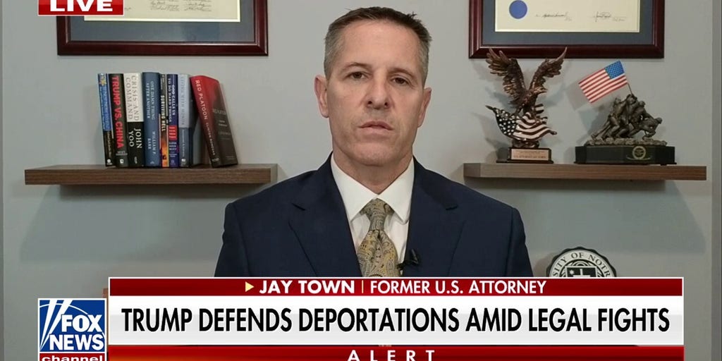 Trump administration slams criticism of migrant deportation flights