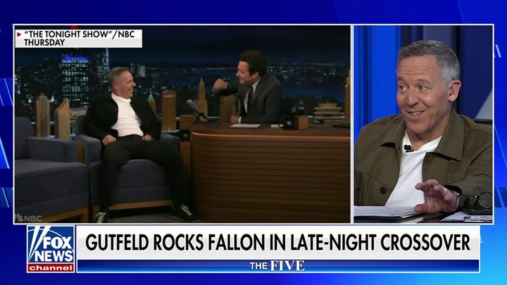 Greg Gutfeld lo que él y Jimmy Fallon tienen en común.