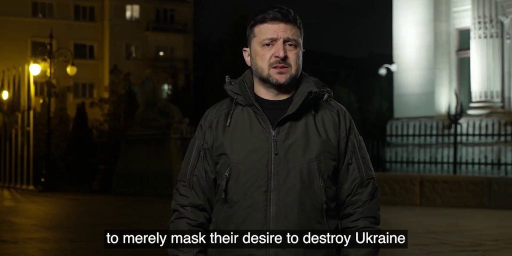 Zelenskyy calls for US, allies to respond to Russian 'signals' about making 2026 'year of war'