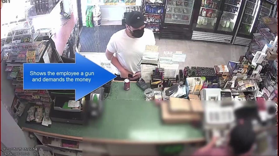 Philadelphia police looking for robbery suspect who fled after store owner pulls out gun