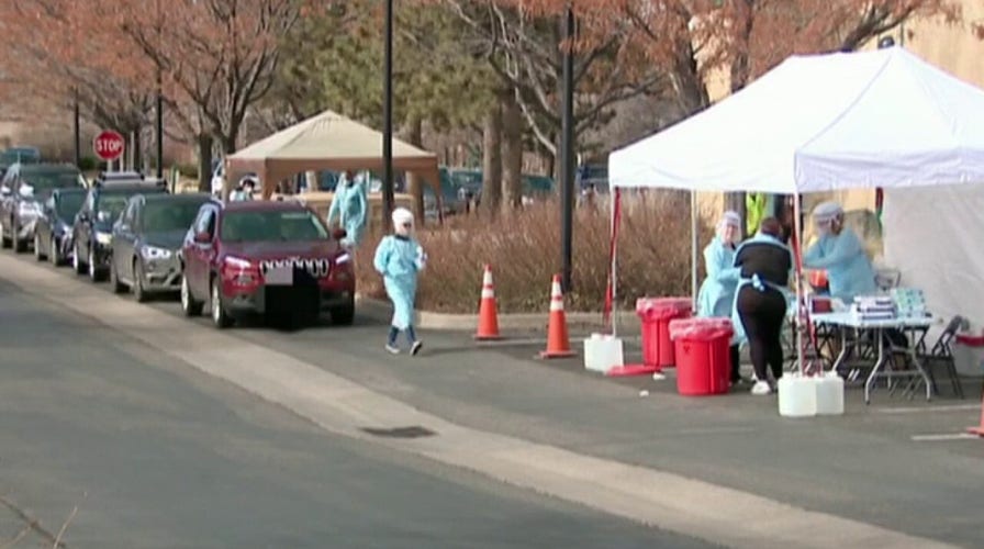 Coronavirus: White House announces public-private partnership, states expand drive-in testing