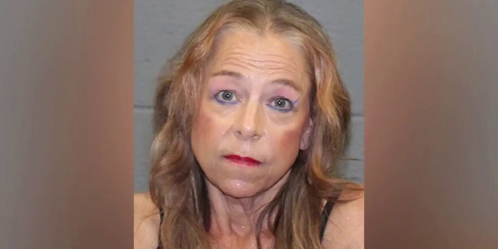 Kimberly Sullivan calls 911 to report house fire