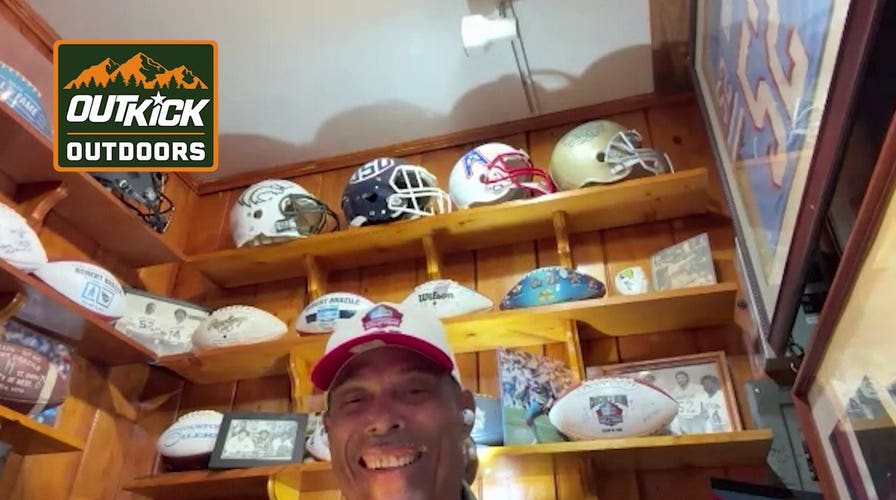 Bum Phillips - OutKick OutDoors - Robert Brazile.mp4