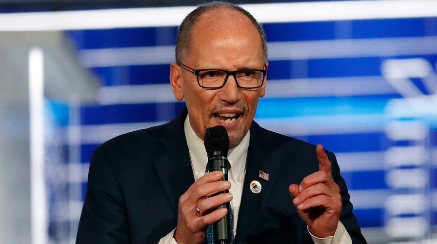 DNC chair slams Iowa, calls for re-canvassing of votes