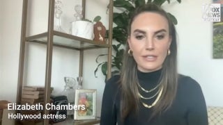 Elizabeth Chambers raises money for LA fires with charity cupcakes - Fox News