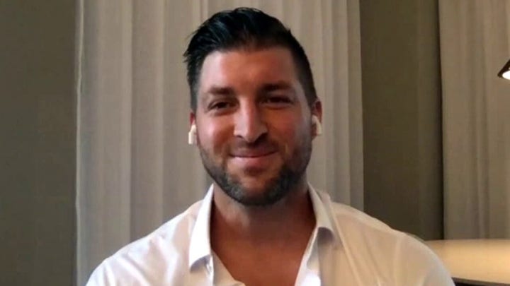 Tim Tebow previews college football National Championship game, talks NFL playoffs